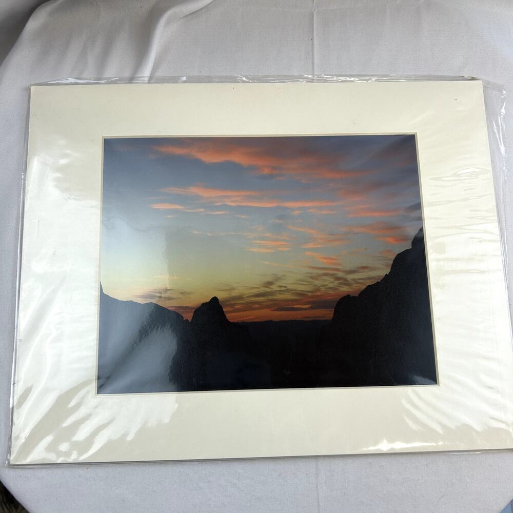 SKU2450 Chisos Mountains Big Bend Texas Signed 8x10 Photo In 11x14 Mat